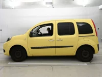 Renault KANGOO лот № 38052 оценка 3.5  с аукциона в Японии 3
