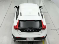 Volvo V40 лот № 38096 оценка 3.5  с аукциона в Японии 7