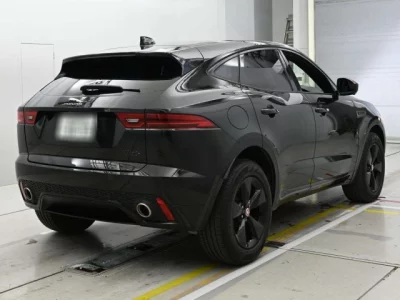 Jaguar E-PACE  с аукциона в Японии
