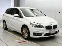 BMW 2-Series лот № 38183 оценка 3  с аукциона в Японии 4