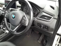 BMW 2-Series лот № 38183 оценка 3  с аукциона в Японии 8