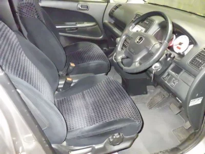 Honda STREAM  с аукциона в Японии