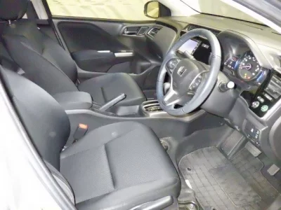 Honda GRACE  с аукциона в Японии