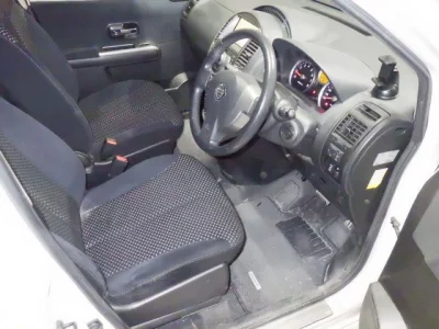 Nissan Lafesta