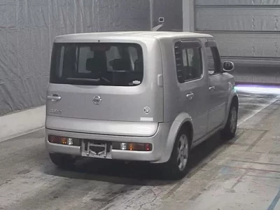 Nissan CUBE  с аукциона в Японии