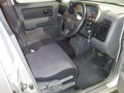 Nissan CUBE  с аукциона в Японии