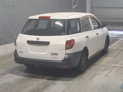 Nissan AD