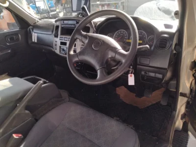 Isuzu Como