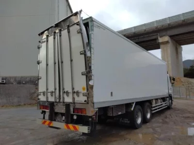 Hino PROFIA
