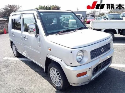 Daihatsu NAKED