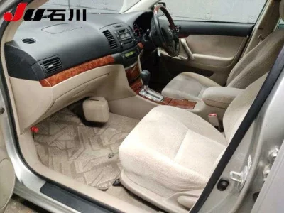 Toyota PREMIO  с аукциона в Японии