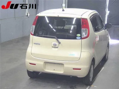 Nissan MOCO  с аукциона в Японии