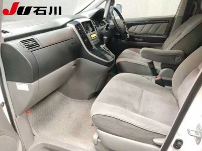 Toyota ALPHARD  с аукциона в Японии