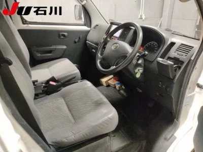 Toyota LITE ACE VAN  с аукциона в Японии