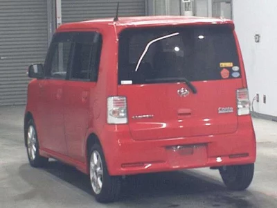 Daihatsu MOVE CONTE