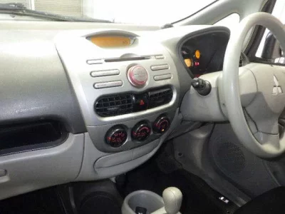 Mitsubishi I