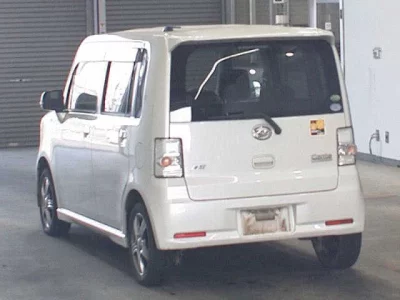 Daihatsu MOVE CONTE