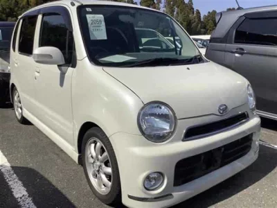 Daihatsu MOVE LATTE