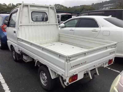 Mitsubishi MINICAB TRUCK