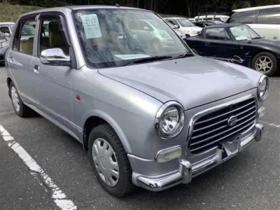 Daihatsu MIRA