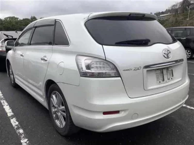 Toyota MARK X ZIO