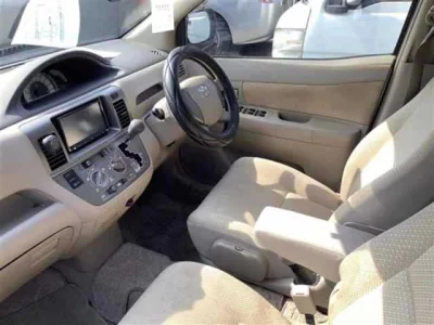 Toyota RAUM