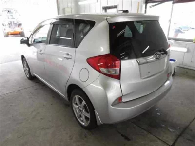 Subaru TREZIA  с аукциона в Японии