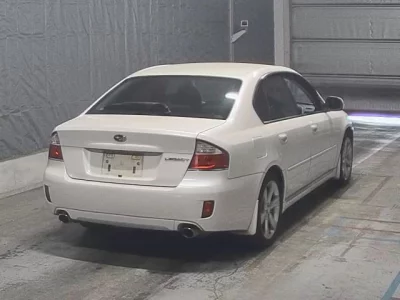 Subaru LEGACY B4