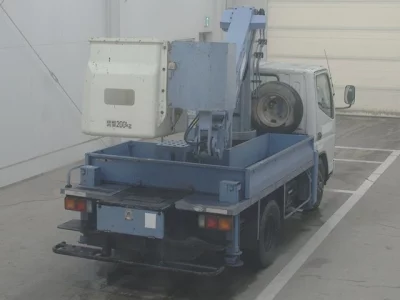 Mitsubishi Fuso Canter