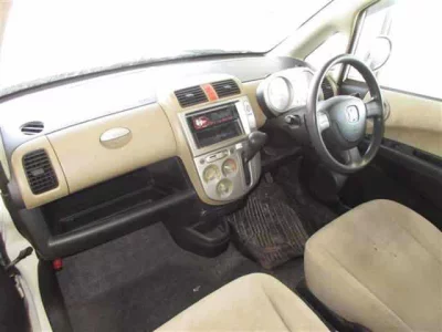 Honda LIFE  с аукциона в Японии