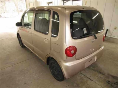 Daihatsu MOVE LATTE