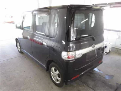 Daihatsu TANTO  с аукциона в Японии