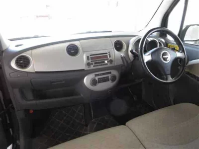 Daihatsu MOVE LATTE