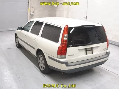Volvo V70  с аукциона в Японии