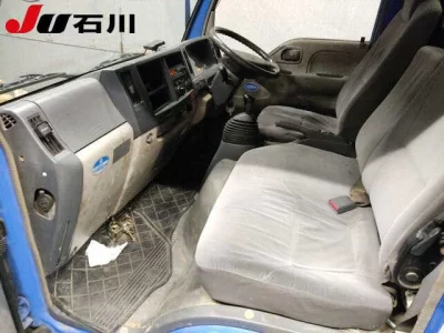 Mazda Titan