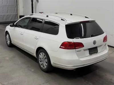Volkswagen PASSAT VARIANT  с аукциона в Японии