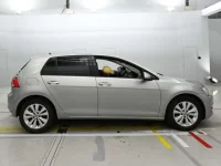 Volkswagen Golf лот № 90227 оценка 4.5  с аукциона в Японии 2