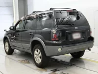 Ford ESCAPE лот № 90248 оценка 3.5  с аукциона в Японии 5