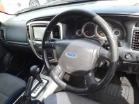 Ford ESCAPE лот № 90248 оценка 3.5  с аукциона в Японии 8