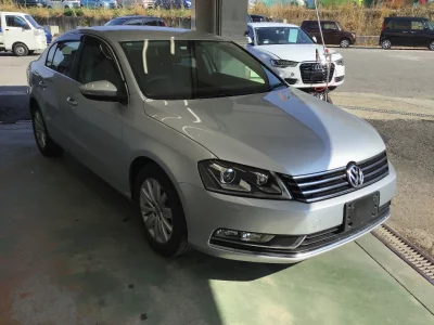 Volkswagen Passat  с аукциона в Японии