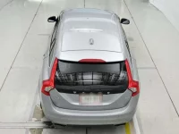 Volvo V60 лот № 90272 оценка 4  с аукциона в Японии 7