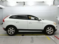 Volvo XC60 лот № 90276 оценка 4  с аукциона в Японии 2