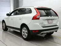 Volvo XC60 лот № 90276 оценка 4  с аукциона в Японии 5