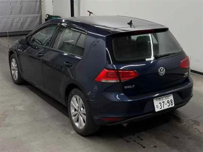 Volkswagen Golf  с аукциона в Японии