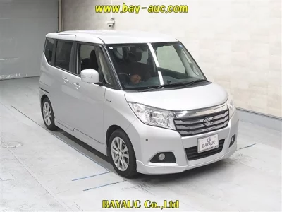 Suzuki Solio