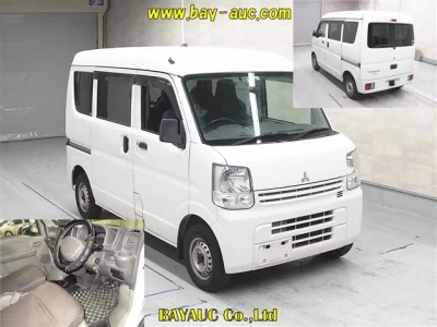 Mitsubishi MINICAB VAN
