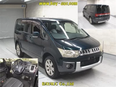 Mitsubishi Delica D:5