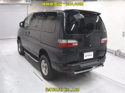 Mitsubishi Delica