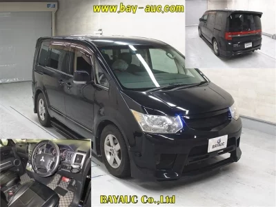Mitsubishi Delica D:5
