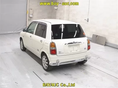 Daihatsu MIRA  с аукциона в Японии